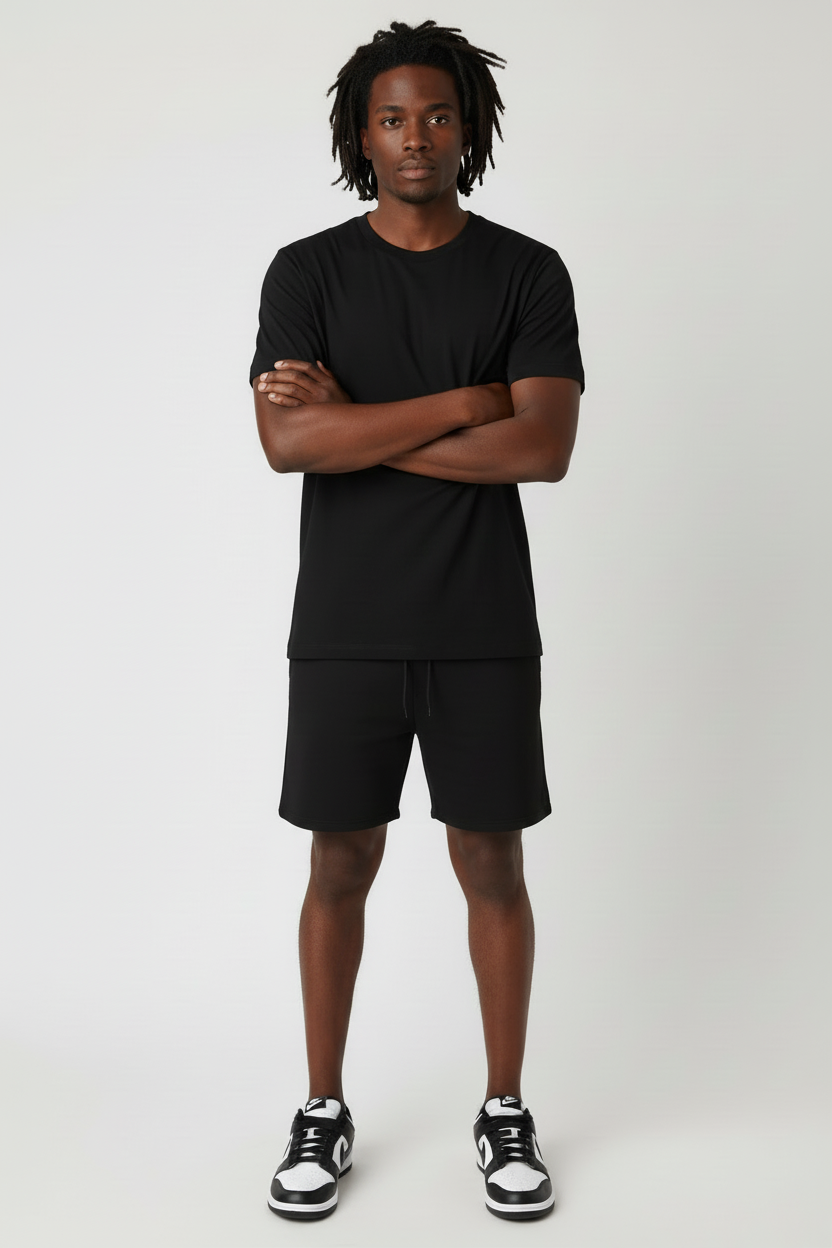Plain black fit - Pose 1
