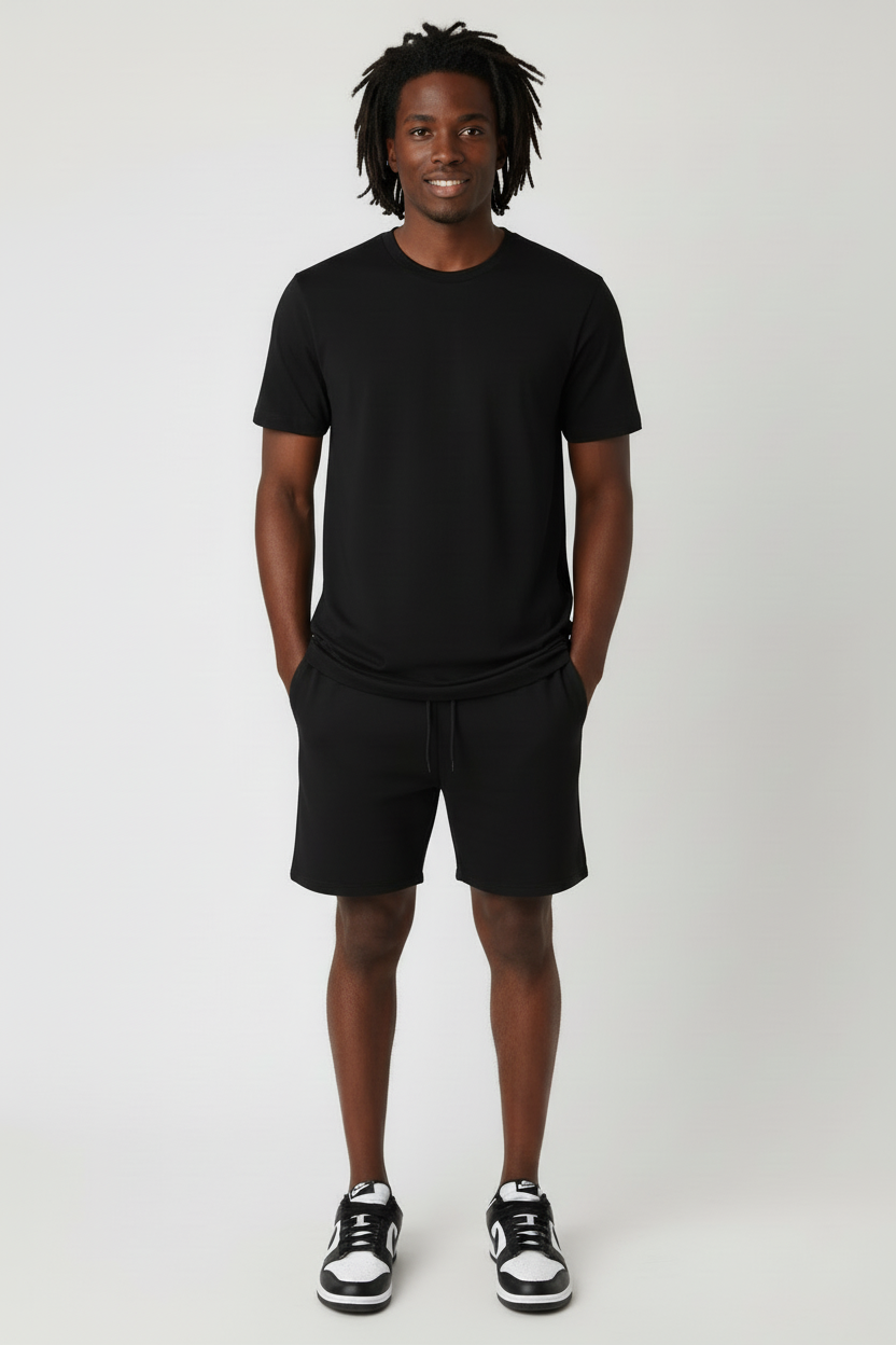 Plain black fit - Pose 3